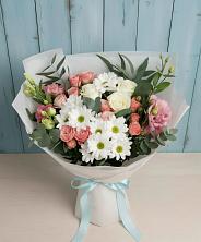 Букет цветов из:  Розы, Лизиантусы и Хризантемы в Дичне