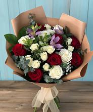 Букет цветов из:  Розы и Альстромерии в Дичне