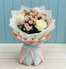 Букет цветов из:  Розы в Дичне