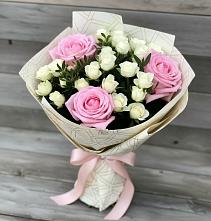 Букет цветов из:  Розы в Дичне