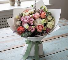 Букет цветов из:  Розы, Лизиантусы и Гвоздики в Дичне