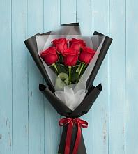 Букет цветов из:  Розы в Дичне