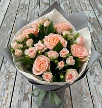 Букет цветов из:  Розы в Дичне