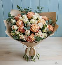 Букет цветов из:  Альстромерии и Розы в Дичне