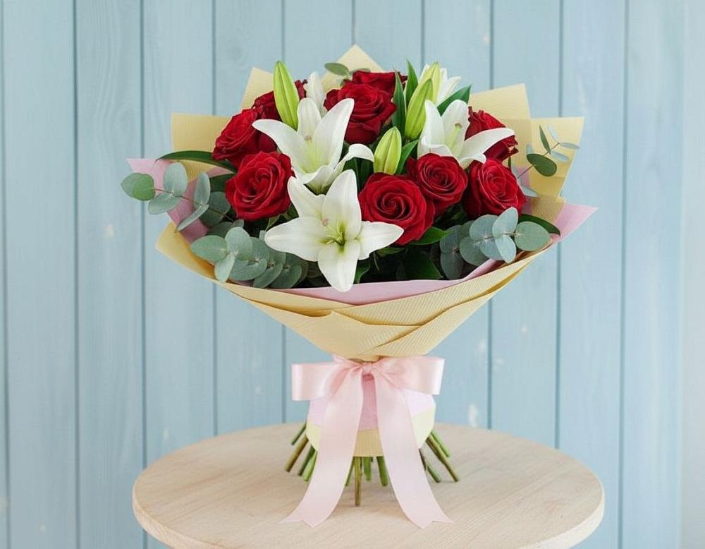 Букет цветов из: Лилии и Розы в Дичне